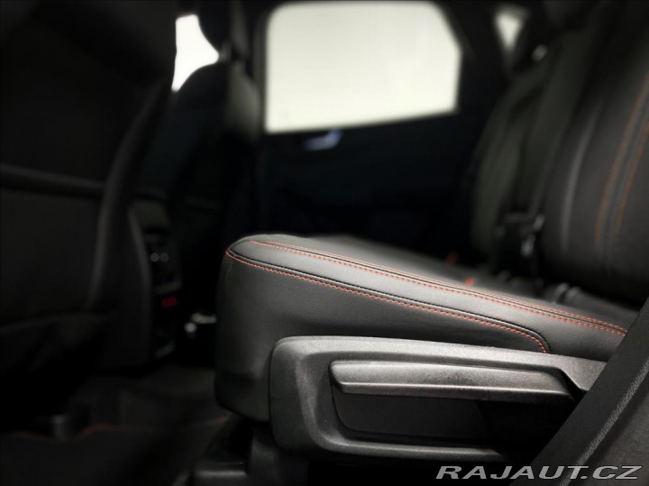 Ford Kuga 1.5 EcoBoost ST-Line X 2025