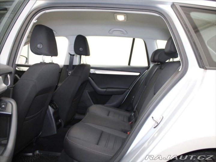 Škoda Octavia 1,5 TSi 110kW DSG 1.maj.Č 2019