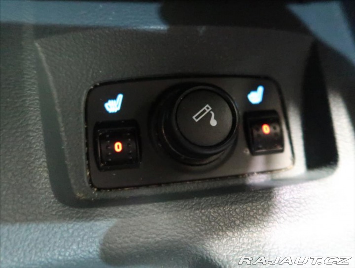 Ford C-MAX 1,6 i Duratec 77kW Trend 2011