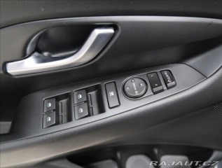 Hyundai i30 1,0 T-GDI ČR 1 majitel 2022