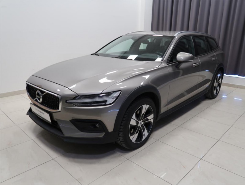 Volvo V60 2,0 D4 AWD AUT CROSS COUN