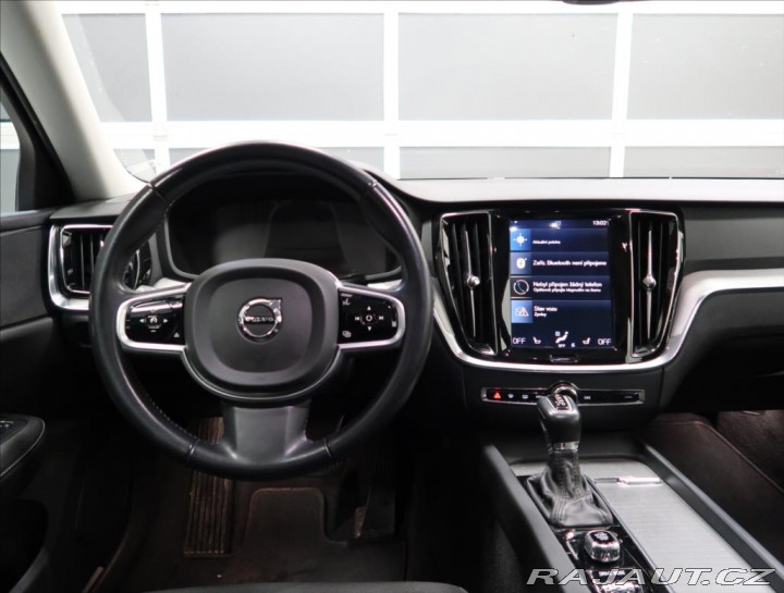 Volvo V60 2,0 D4 AWD AUT CROSS COUN 2019
