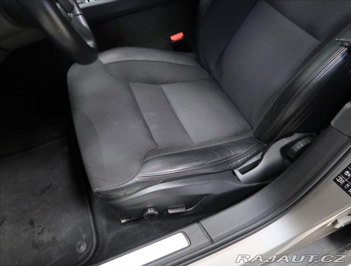 Volvo V60 2,0 D4 AWD AUT CROSS COUN 2019