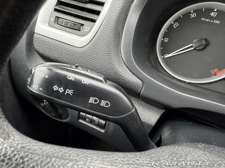 Škoda Fabia 1,2 HTP 51KW 1 MAJ STK SK 2007