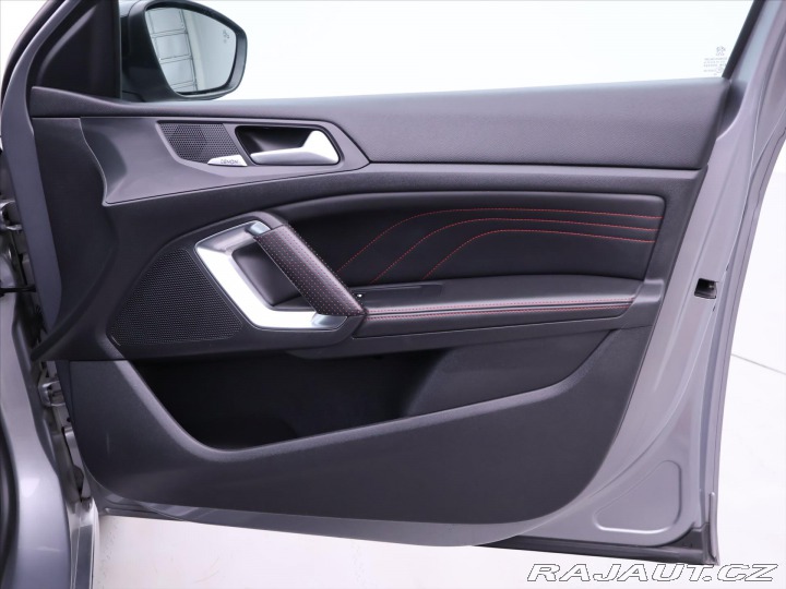 Peugeot 308 2,0 HDI 133kW Aut. CZ Nav 2017