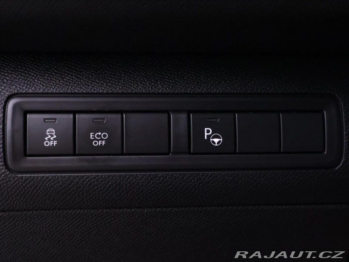 Peugeot 308 2,0 HDI 133kW Aut. CZ Nav 2017