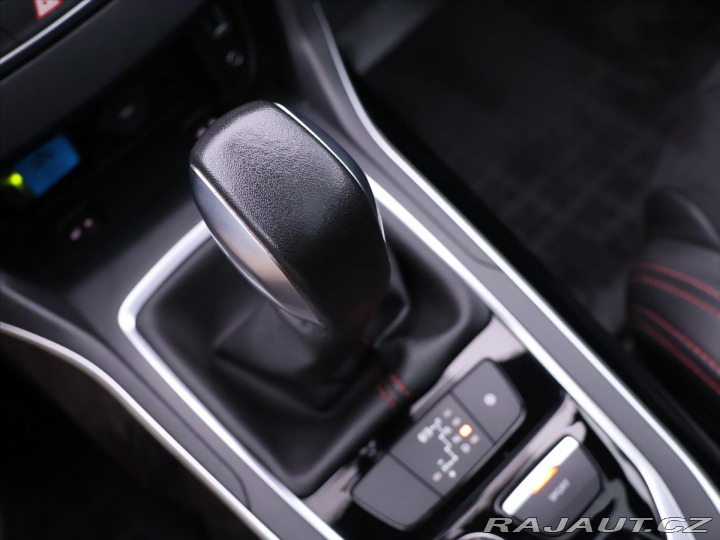 Peugeot 308 2,0 HDI 133kW Aut. CZ Nav 2017