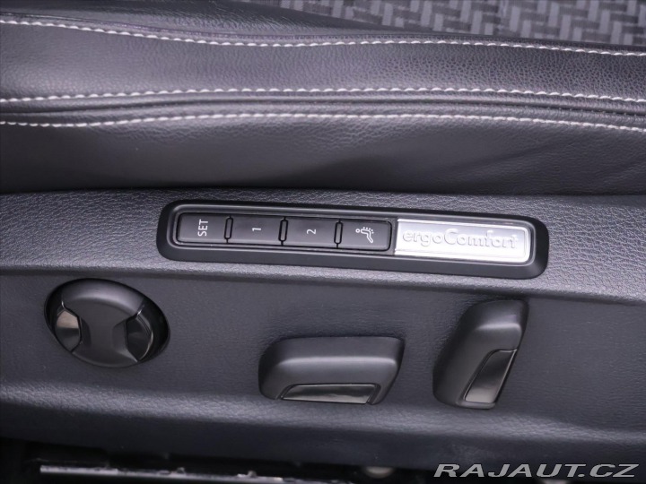 Volkswagen Passat 2,0 TDI 140kW DSG 4Motion 2019