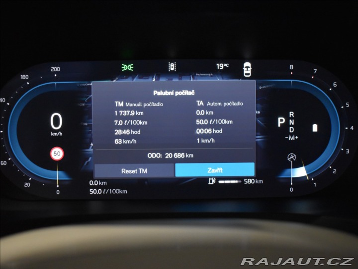 Volvo V60 2,0 B4 Plus Dark DCT 2024