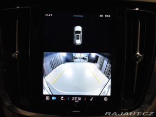Volvo V60 2,0 B4 Plus Dark DCT 2024