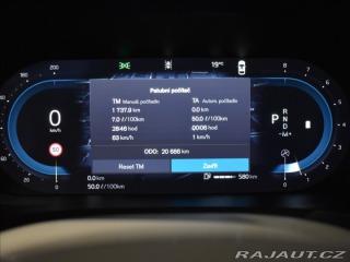 Volvo V60 2,0 B4 Plus Dark DCT 2024