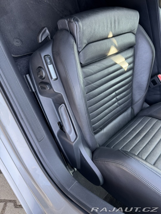 Volkswagen Passat B8 DSG 2,0 TDI 110 KW STK 2015
