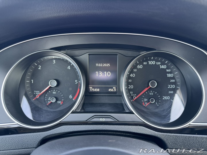 Volkswagen Passat B8 DSG 2,0 TDI 110 KW STK 2015
