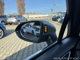 Volkswagen Passat B8 DSG 2,0 TDI 110 KW STK 2015