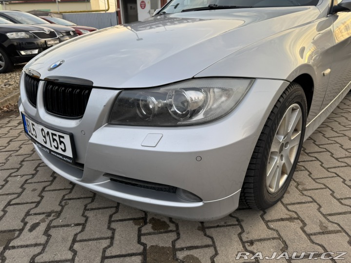BMW 3 325i 2,5 160 KW KOLA AC 2005