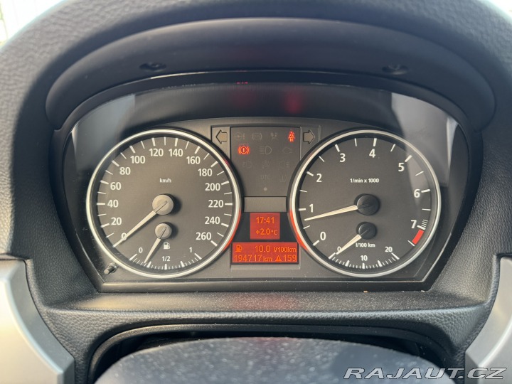BMW 3 325i 2,5 160 KW KOLA AC 2005