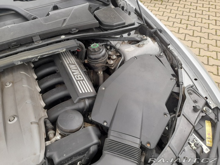BMW 3 325i 2,5 160 KW KOLA AC 2005
