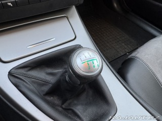 BMW 3 325i 2,5 160 KW KOLA AC 2005