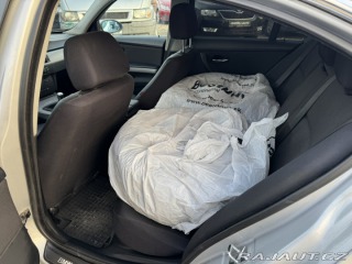 BMW 3 325i 2,5 160 KW KOLA AC 2005