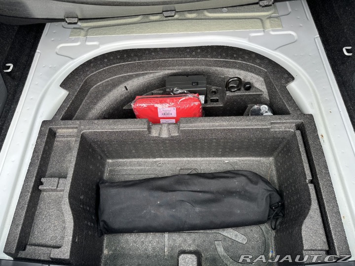 Škoda Octavia 2,0TDI 110kW DSG FIRST ED 2020