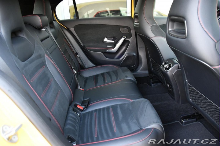 Mercedes-Benz A 250e AMG K360°NEZ.TOP ČR 2022