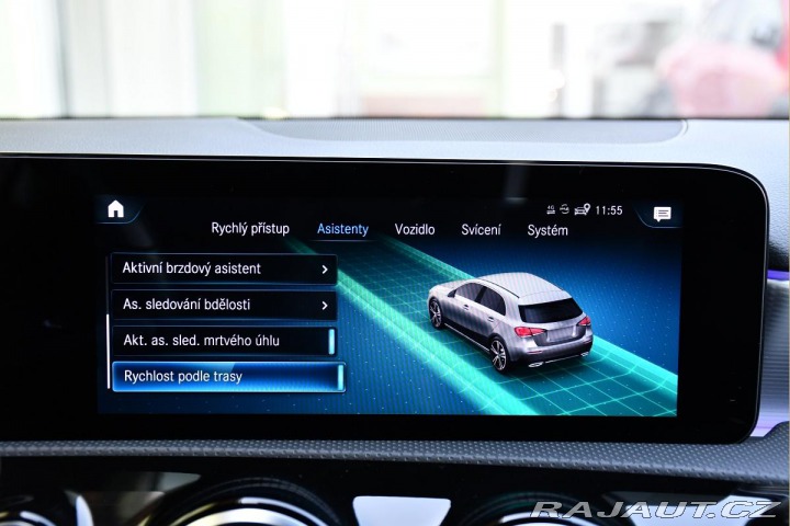 Mercedes-Benz A 250e AMG K360°NEZ.TOP ČR 2022
