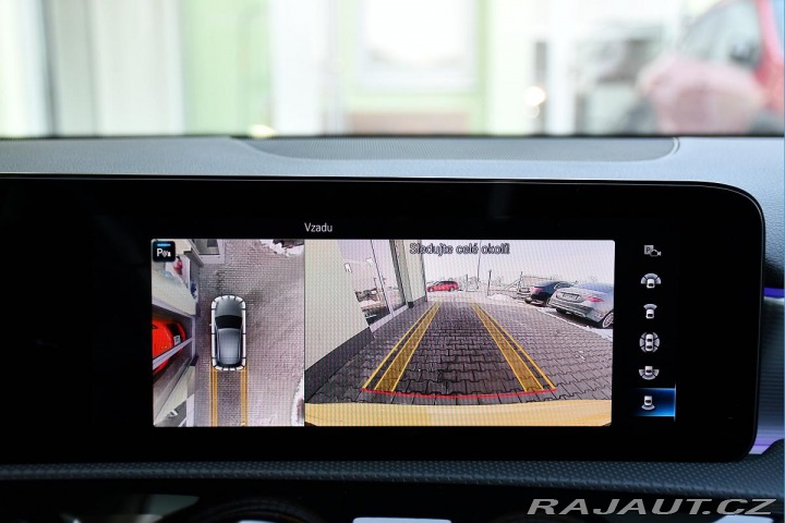 Mercedes-Benz A 250e AMG K360°NEZ.TOP ČR 2022