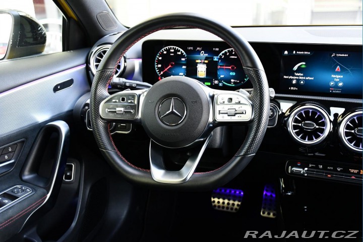 Mercedes-Benz A 250e AMG K360°NEZ.TOP ČR 2022