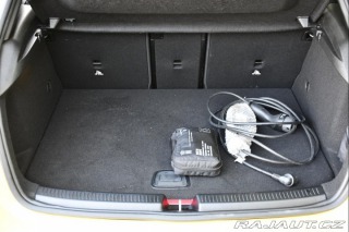 Mercedes-Benz A 250e AMG K360°NEZ.TOP ČR 2022