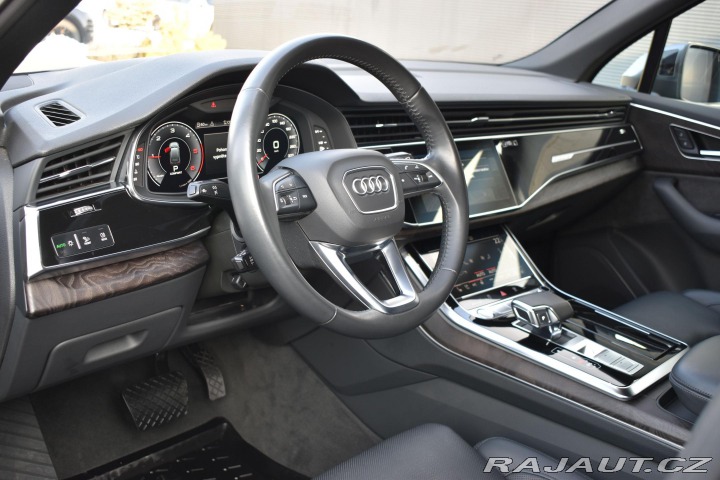 Audi Q7 50 TDI S-LINE*4x4*TAŽNÉ*Č 2019