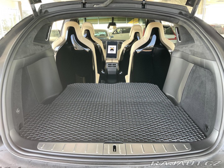 Tesla Model X X90D 386kW*CCS*6míst*DPH 2017