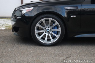 BMW M5 5,0 M5 E60 5.0 V10 5.0 V1 2005