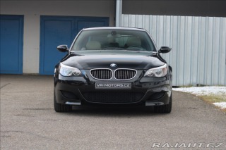 BMW M5 5,0 M5 E60 5.0 V10 5.0 V1 2005