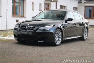 BMW M5 5,0 M5 E60 5.0 V10 5.0 V1 2005