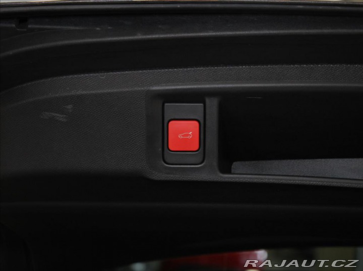 Opel Astra 1,6 PHEV Ultimate PC 1 12 2023