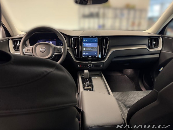 Volvo XC60 2,0 B4 FWD Core 0448 2023