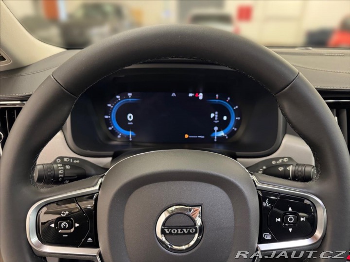 Volvo V90 2,0 B4 AWD Cross Country 2023