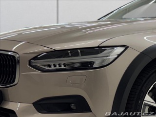 Volvo V90 2,0 B4 AWD Cross Country 2023
