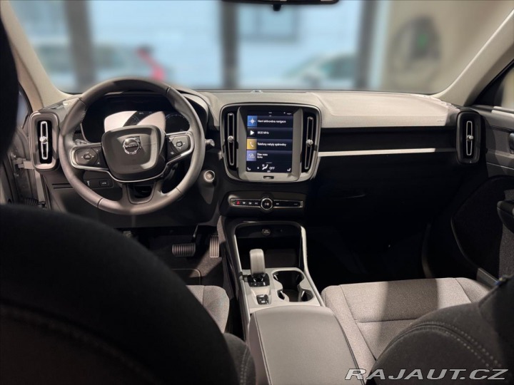 Volvo XC40 1,5 T2 FWD ESSENTIAL 8476 2023