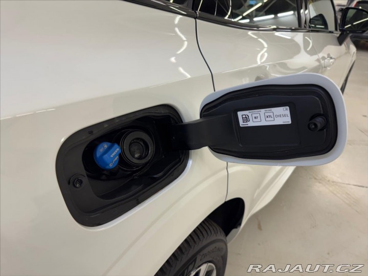 Volvo XC60 2,0 B4 AWD Plus Dark 1793 2023