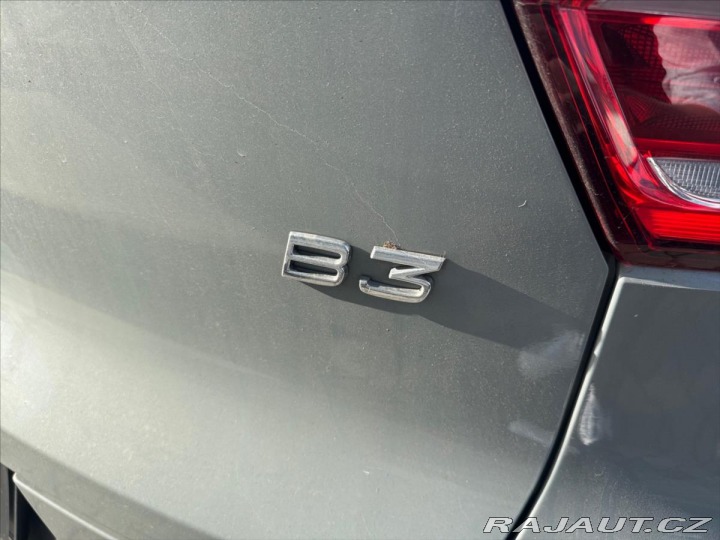 Volvo XC40 2,0 B3 FWD Plus Dark 6326 2023