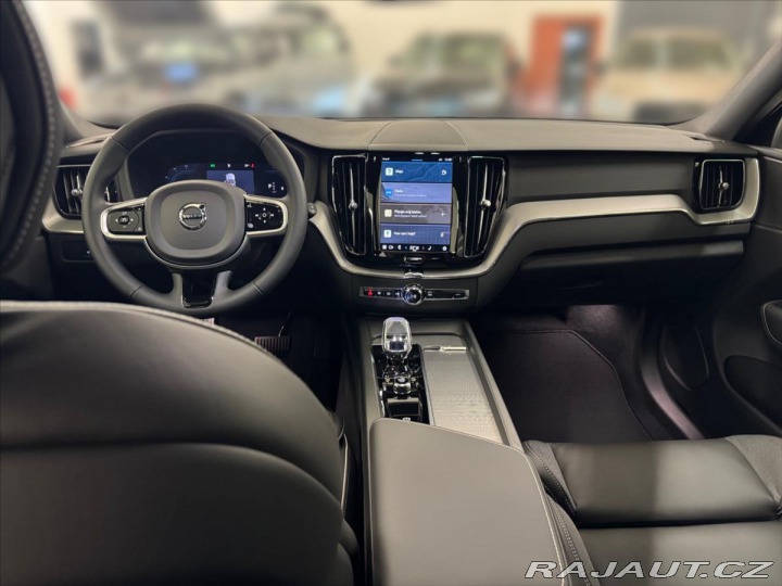 Volvo XC60 2,0 B4 AWD Plus Dark 0387 2024
