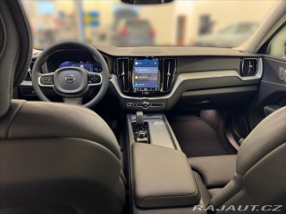 Volvo XC60 2,0 B4 AWD Plus Dark 6996 2024