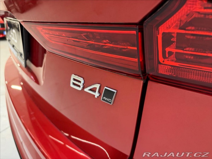Volvo XC60 2,0 B4 AWD Plus Dark 9283 2024
