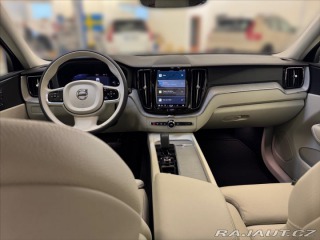 Volvo XC60 2,0 B4 AWD Plus Dark 9283 2024