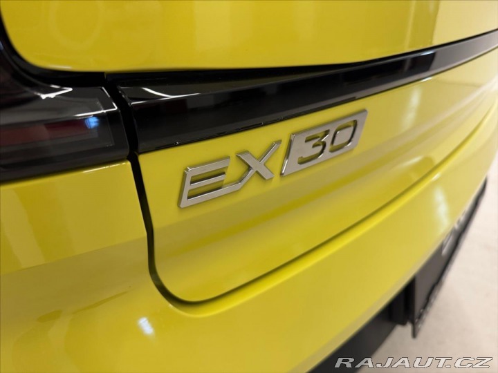 Volvo EX30 Single Mot Ext Range Plus 2025