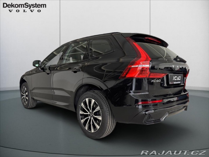 Volvo XC60 2,0 B5 AWD Plus Dark 5951 2025