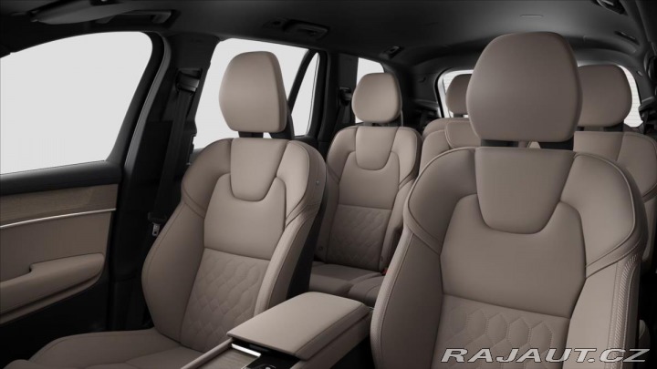 Volvo XC90 2,0 B5 AWD Bright Plus 08 2025