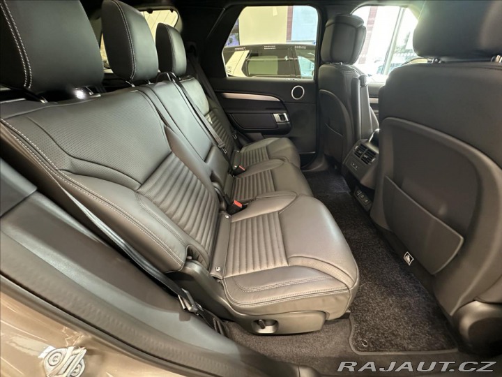 Land Rover Discovery 3,0 Dynamic HSE D350 AWD 2024