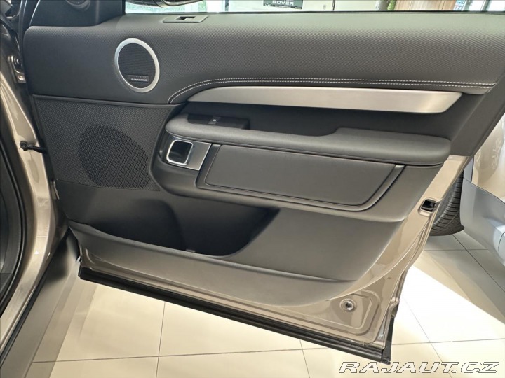 Land Rover Discovery 3,0 Dynamic HSE D350 AWD 2024